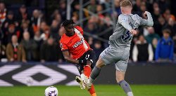 Kết quả bóng đá hôm nay 4/5: Luton chia điểm với Everton