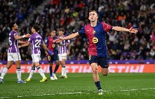 Barcelona ngược dòng ấn tượng, tiến sát ngai vàng La Liga