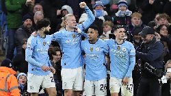 Top 4 cảnh giác, Man City đang trở lại