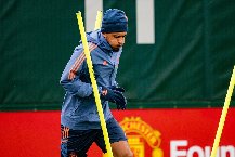 Sancho tập luyện điên cuồng, trêu ngươi Ten Hag