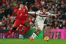 HLV Slot không hài lòng với 2 ngôi sao sau khi Liverpool bị MU cầm hòa