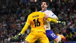 Kết quả bóng đá hôm nay 6/7: Pháp vượt qua Bồ Đào Nha trên chấm luân lưu