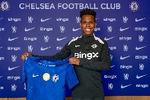 Estevao chính thức gia nhập Chelsea, ký hợp đồng 8 năm