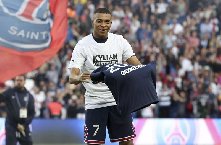 Mbappe tiếp tục ‘gõ cửa’ PSG vì tiền