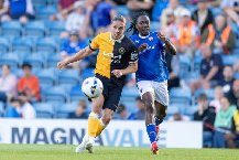 Nhận định, Soi kèo Chesterfield vs Burton Albion 01h00 ngày 08/10: Khách có 3 điểm