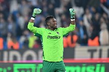 Trabzonspor sẵn sàng mua đứt Onana