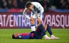 Barcelona họp khẩn hơn 3 tiếng nhằm giải cứu Yamal khỏi chấn thương dai dẳng