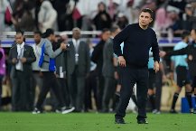 HLV Iran không phục, đổ lỗi cho trọng tài ở trận thua Qatar