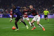 Soi kèo phạt góc AC Milan vs Inter Milan, 2h45 ngày 09/03