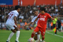 Nhận định, Soi kèo Semen Padang vs Persik Kediri 15h30 ngày 8/5: Tạm dứt mạch thua