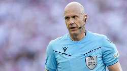 32.000 người ký tên đòi đuổi Anthony Taylor khỏi EURO 2024