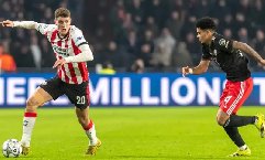 Soi kèo phạt góc PSV Eindhoven vs Heerenveen, 01h00 ngày 10/10