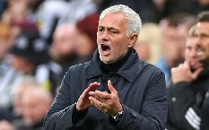 José Mourinho đứng trước cơ hội dẫn dắt ĐT Bồ Đào Nha