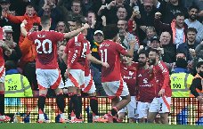 HLV Amorim đặc biệt khen ngợi 2 cầu thủ MU sau trận hòa Arsenal