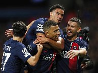 Kèo thẻ phạt ngon ăn PSG vs Barcelona, 2h ngày 11/04