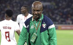 Chủ tịch LĐBĐ lĩnh án nặng vì ‘đánh’ trọng tài ở vòng loại World Cup 2026