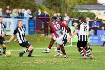 Nhận định, Soi kèo Farnham Town vs Sutton United 18h30 ngày 11/10: Cơn mưa bàn thắng