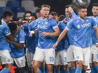 Soi kèo phạt góc Benfica vs Napoli, 3h ngày 11/12