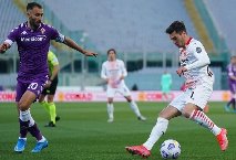 Soi kèo phạt góc Fiorentina vs AC Milan, 21h ngày 11/01