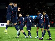 Soi kèo phạt góc Brest vs Paris Saint-Germain, 0h45 ngày 12/02