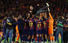 Barcelona kiếm bộn tiền nhờ chức vô địch La Liga