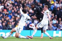 Soi kèo phạt góc Tottenham vs Leeds, 02h00 ngày 12/05