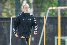 Bundesliga tạo nên bước ngoặt với HLV nữ đầu tiên