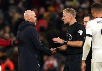 Erik ten Hag bị cấm chỉ đạo 1 trận ở Ngoại hạng Anh