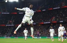 Aston Villa tạo kỳ tích sau 111 năm