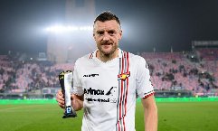 Jamie Vardy giật giải Cầu thủ xuất sắc nhất Serie A tháng 11