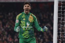 Bayindir sắm vai người hùng, MU loại Arsenal ở FA Cup