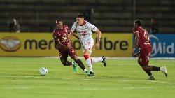 Nhận định, Soi kèo Union de Santa Fe vs Mushuc Runa 7h30 ngày 14/5: 3 điểm trong tầm tay