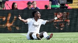 Vinicius chấn thương, Real Madrid thêm khốn đốn