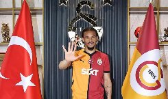 Sane tiếp tục khoác áo Bayern dù đã ra mắt Galatasaray