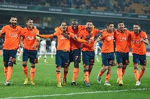 Soi kèo phạt góc Istanbul Basaksehir vs Viking, 22h59 ngày 13/08