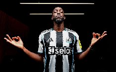 ‘Bom tấn’ của Newcastle nghỉ dài hạn vì chấn thương