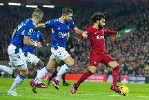 Chốt lịch đá bù trận Everton với Liverpool