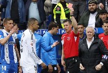 Mbappe lên tiếng xin lỗi sau khi bị truất quyền thi đấu