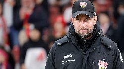 Liên hệ HLV hàng đầu Bundesliga, Man United nhận ngay câu trả lời