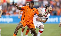 Soi kèo phạt góc Ba Lan vs Hà Lan, 2h45 ngày 15/11