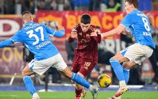 Soi kèo phạt góc Napoli vs AS Roma, 2h45 ngày 16/02