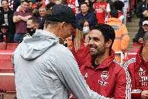 CĐV Bayern bị cấm đến Emirates, Arsenal có lợi thế lớn 