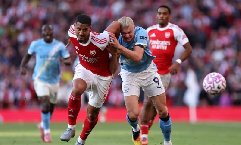 Soi kèo phạt góc Arsenal vs Man City, 21h00 ngày 16/8