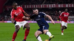Kết quả bóng đá hôm nay 15/12: Nottingham Forest quật ngã Aston Villa