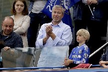 Chelsea ‘bới’ lại sổ sách thời Abramovich, hy vọng thoát án phạt trừ điểm