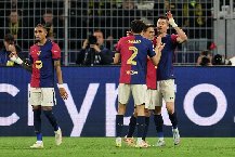 Barcelona và PSG giành vé vào bán kết cúp C1