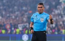 Trọng tài gây tranh cãi vì ưu ái PSG