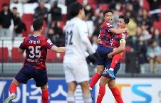 Nhận định, Soi kèo Gimcheon Sangmu vs FC Seoul 17h00 ngày 17/8: San bằng khoảng cách