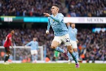 Đội bóng của Ronaldo hỏi mua Phil Foden với giá 130 triệu euro
