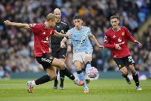 Nhận định, Soi kèo MU vs Man City 19h30 ngày 17/1: Derby không cân sức